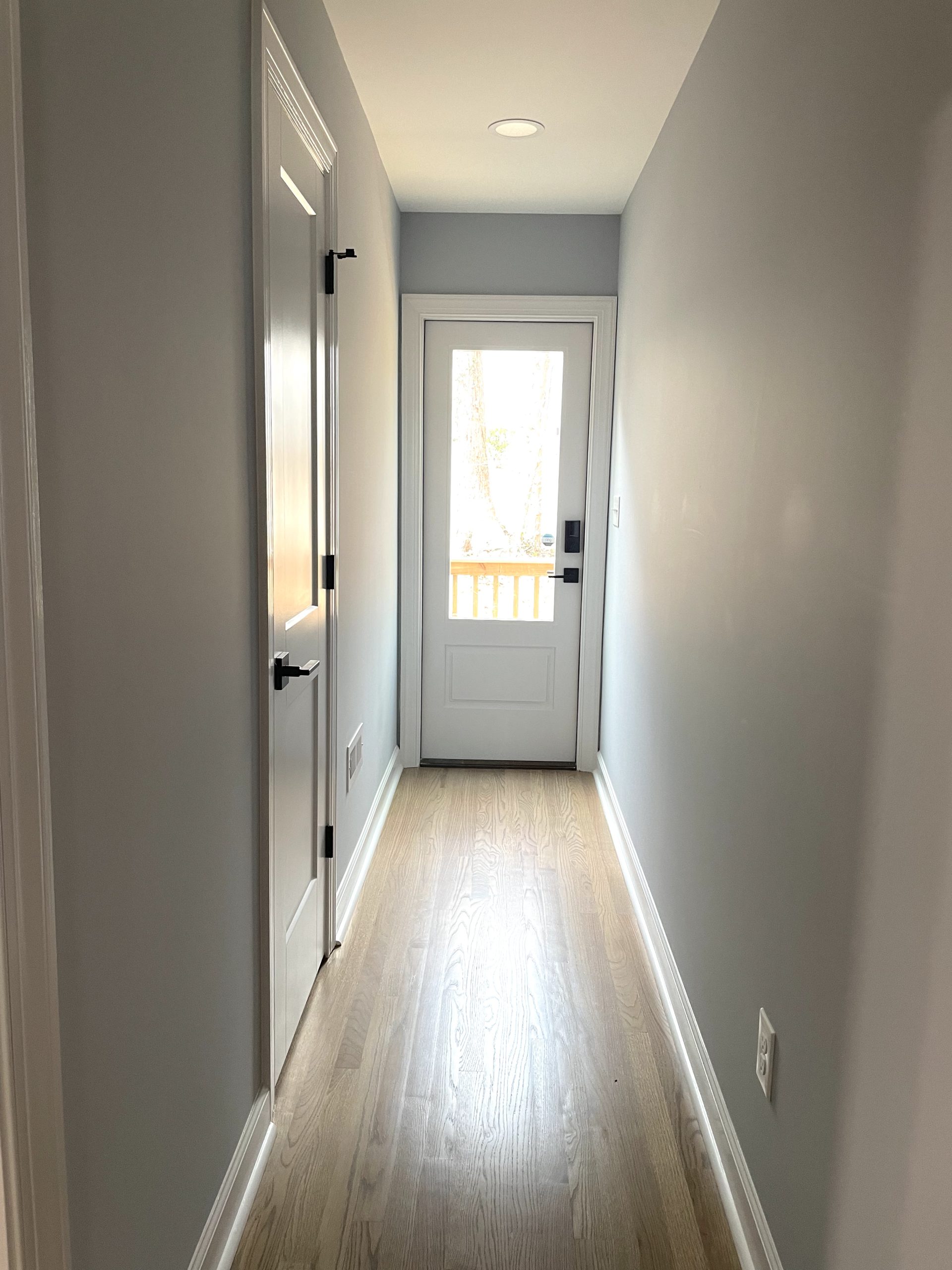 Hallway to new back Porch