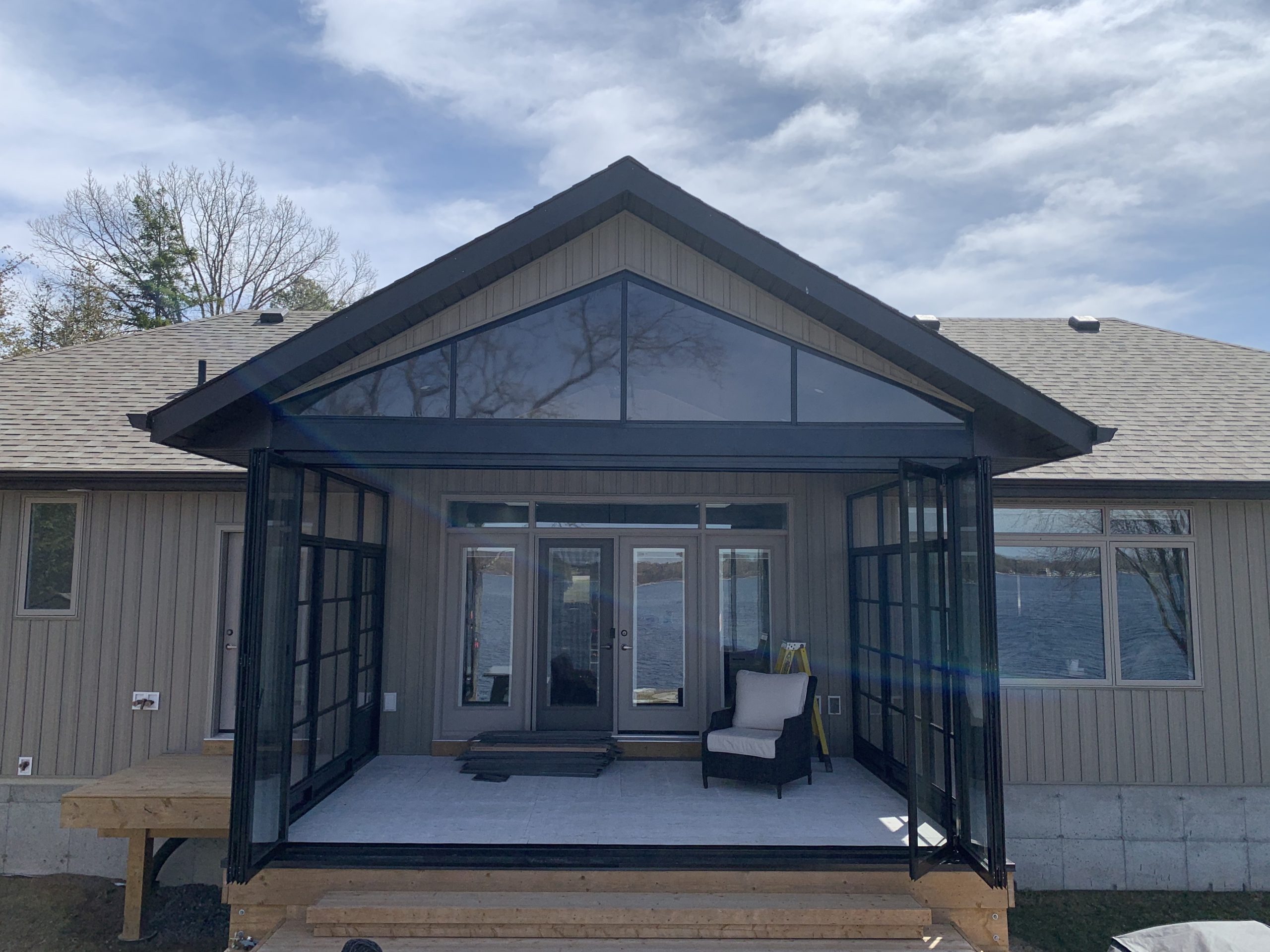 folding_doors_and_4_track_windows